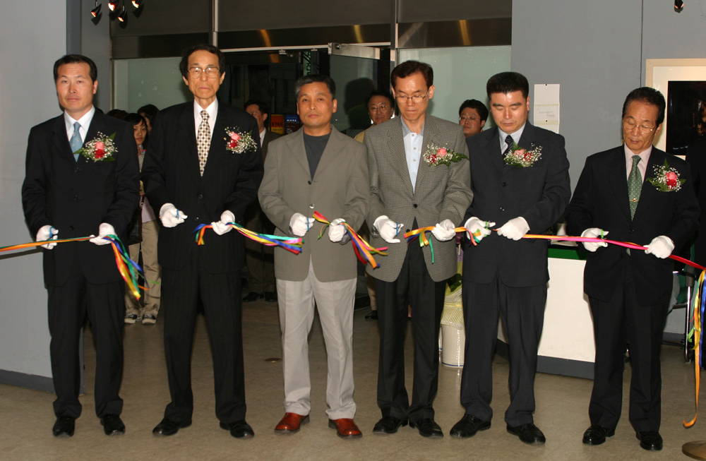 20040420114002.jpg